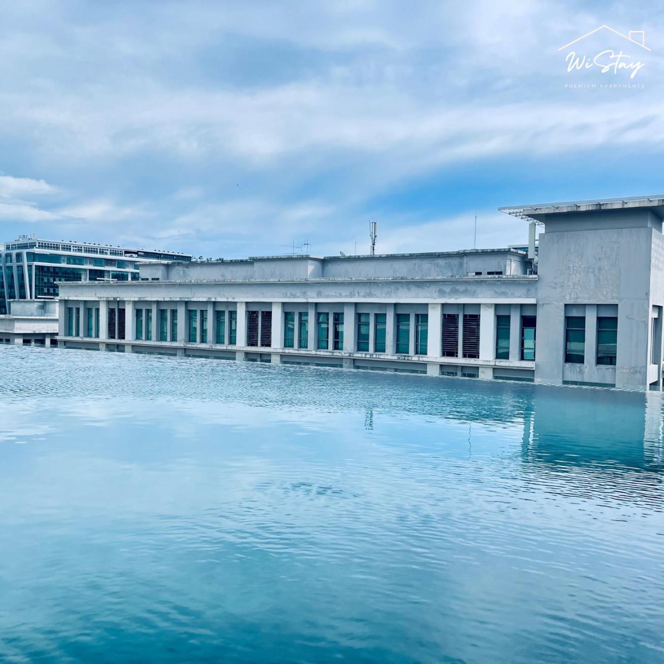 Wistay - The Loft Imago 6pax Free Parking Kota Kinabalu
